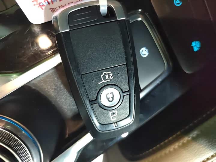 Ford Escape 2020 2020款 EcoBoost 245 两驱耀享款