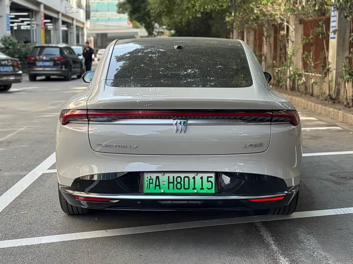 Buick Electra L7 2025 2025款 奢享逍遥智行版