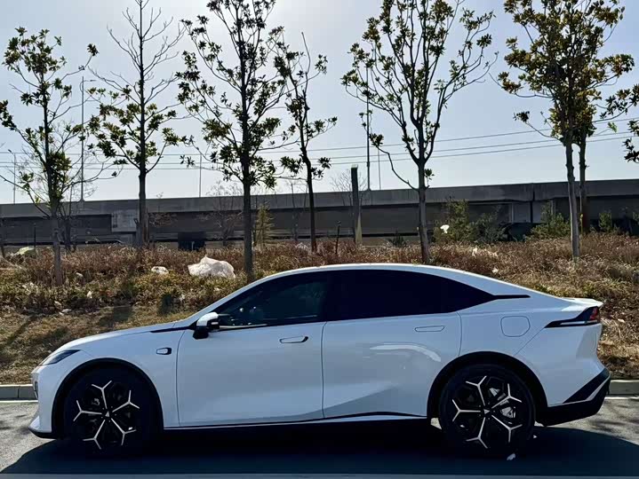 Changan Deepal SL03 2024 2024款 200Max 2周年黑金骑士版