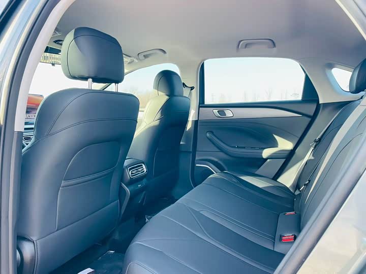 Geely Galaxy Starshine 6 2026 2026款 60km启航版