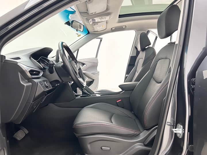 Chevrolet Orlando 2020 2020款 轻混 Redline 530T 自动纵享版（5+2款）