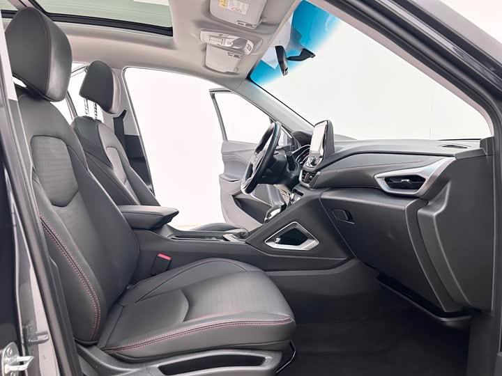 Chevrolet Orlando 2020 2020款 轻混 Redline 530T 自动纵享版（5+2款）