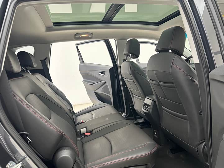 Chevrolet Orlando 2020 2020款 轻混 Redline 530T 自动纵享版（5+2款）