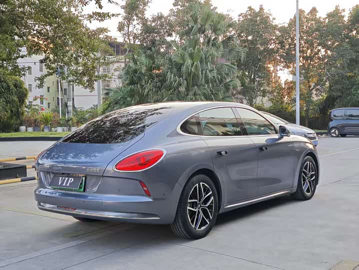 Ora Lightning Cat (07) 2022 2022款 555km 尊贵版