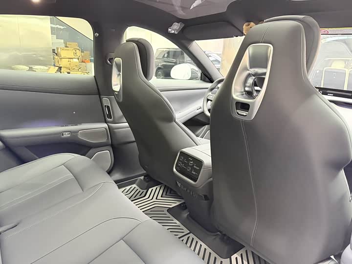 Xiaomi YU7 2025 2025款 超长续航四驱Pro版