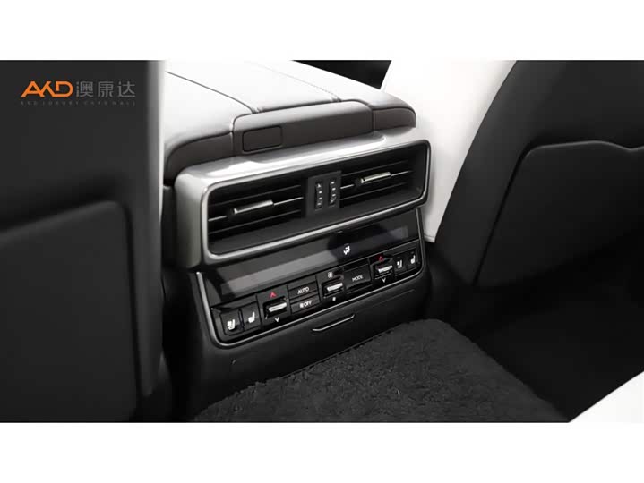 Lexus LX 2025 2025款 700h 领途版