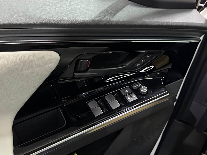 Toyota bZ4X 2022 2022款 X-MODE 四驱Ultra