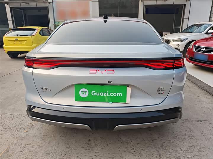 BYD Han L 2025 2025款 EV 701KM激光雷达尊享型