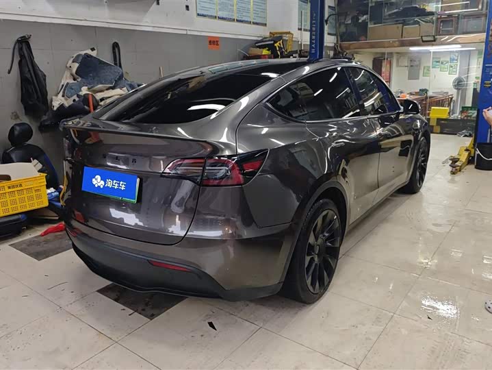 Tesla Model Y 2024 2024款 后轮驱动版