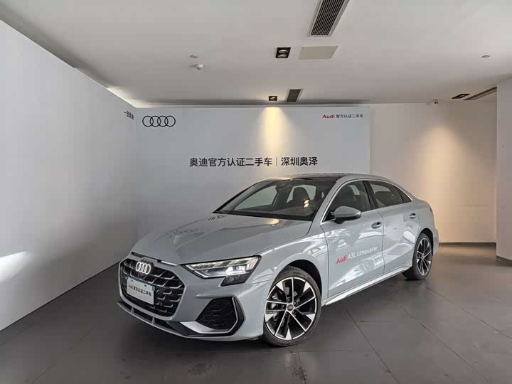 Audi A3 2025 2025款 A3L Limousine 35TFSI 飞驰尊享型