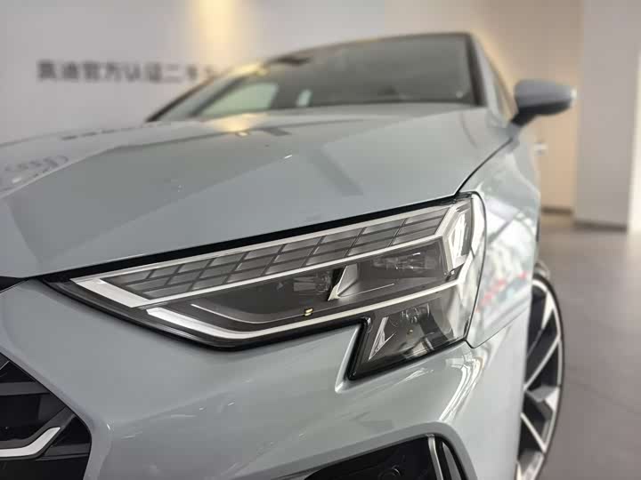 Audi A3 2025 2025款 A3L Limousine 35TFSI 飞驰尊享型