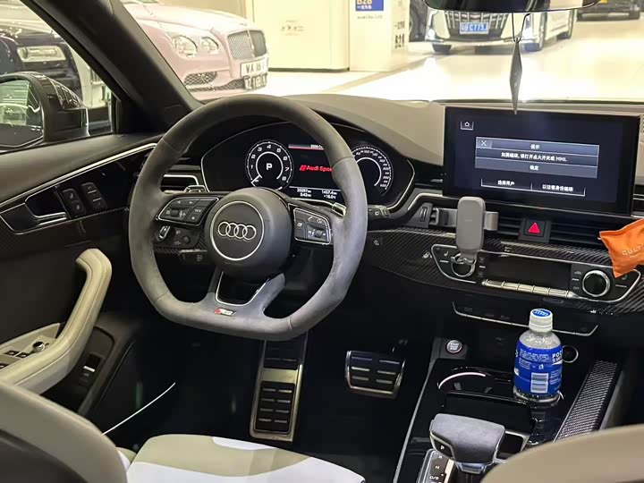 Audi RS 4 2021 2021款 RS4 Avant 黑曜版