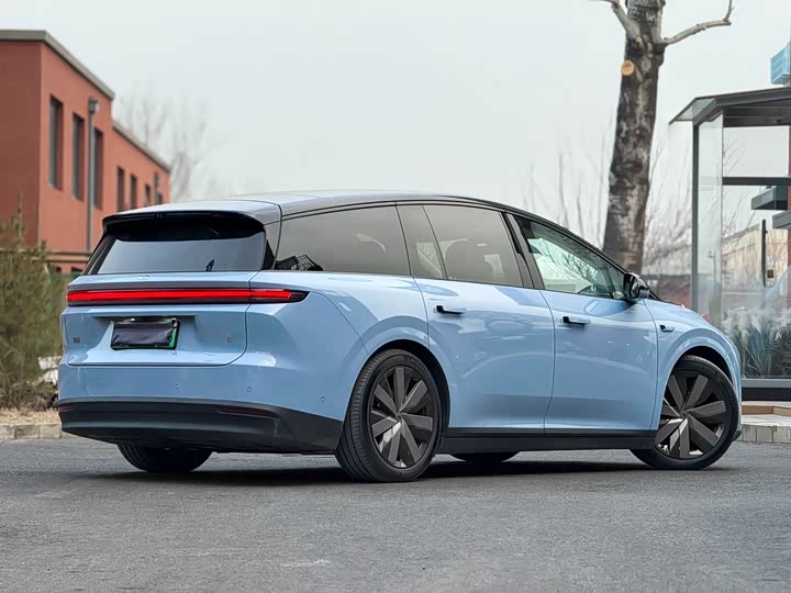 LiXiang i8 2025 2025款 标准版