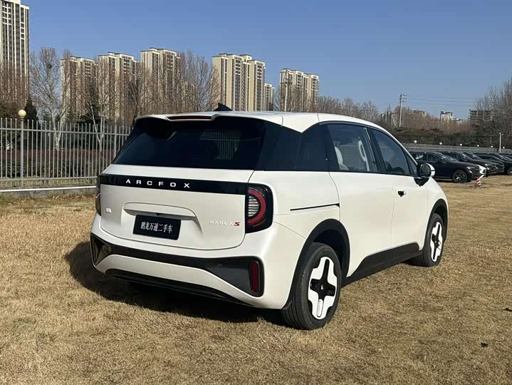 BAIC Arcfox Kaola 2023 2023款 家庭版