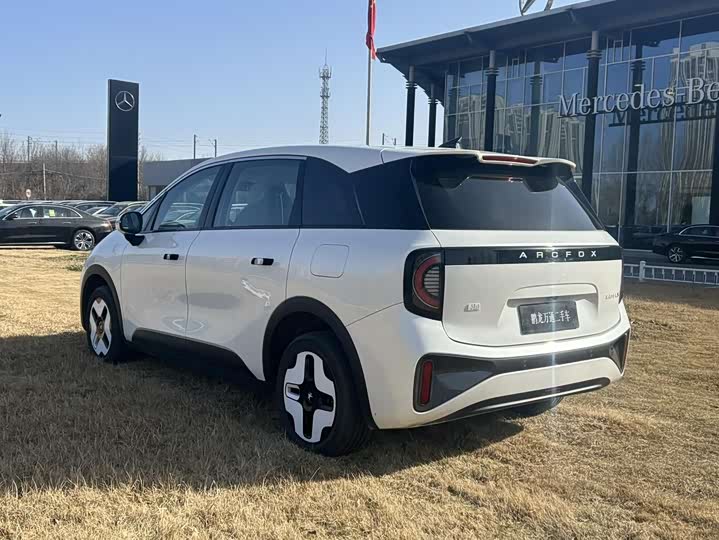 BAIC Arcfox Kaola 2023 2023款 家庭版
