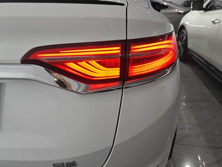 Geely Tugella 2020 2020款 高能版 350T 耀星者