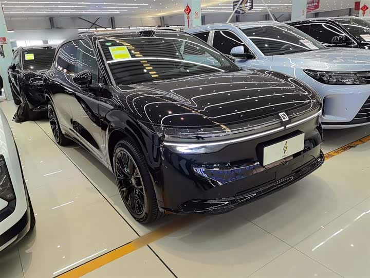 Zeekr 7X 2025 2025款 100kWh 长续航后驱智驾版