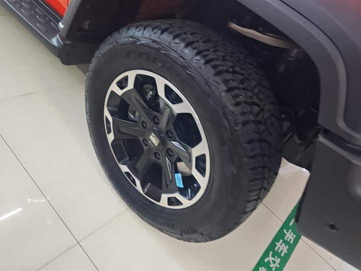 Tank 300 Hybrid 2025 2025款 Hi4-T 37.1kWh