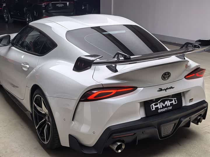 Toyota Supra 2021 2021款 GR SUPRA 3.0T 标准型