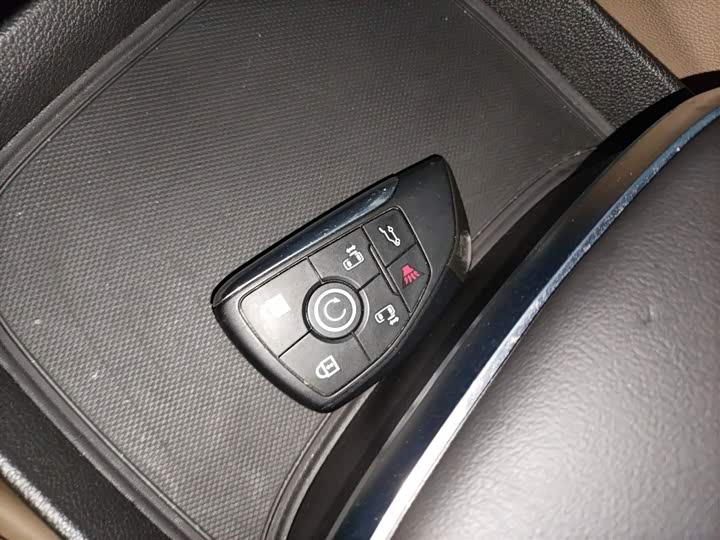 Buick GL8 Hybrid 2025 2025款 陆尚 智享版 7座