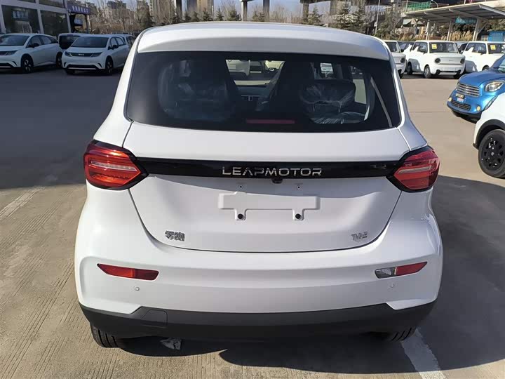 Leapmotor T03 2025 2025款 310舒享版