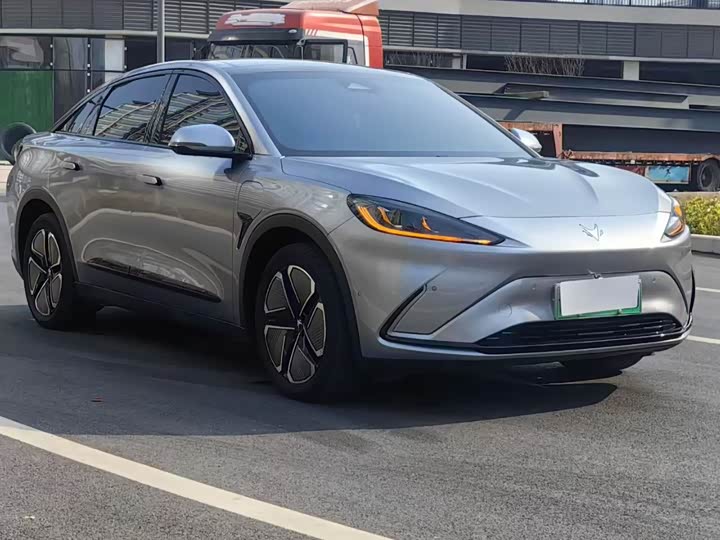 BAIC Arcfox Alpha S6 2025 2025款 735MAX 160kW