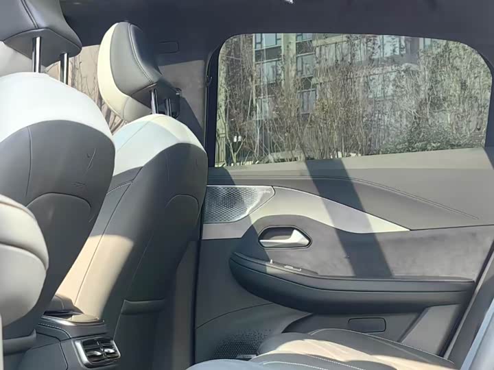 BAIC Arcfox Alpha S6 2025 2025款 735MAX 160kW