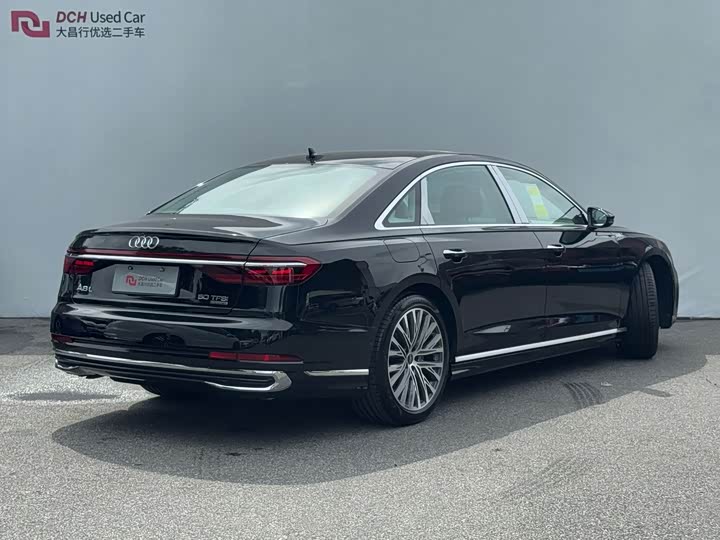 Audi A8 2025 2025款 A8L 45 TFSI quattro 豪华型