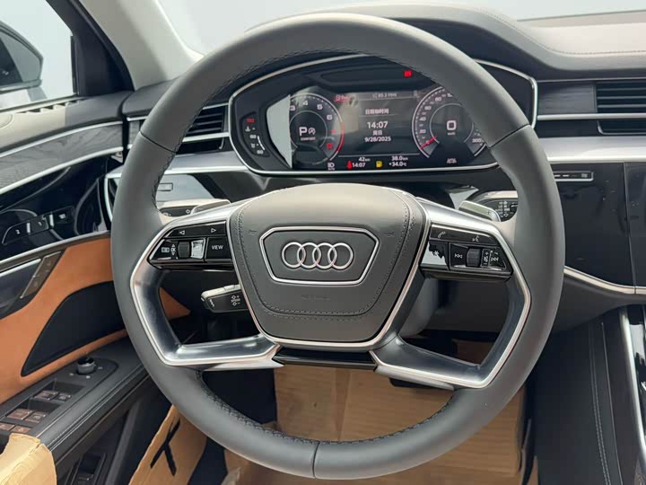 Audi A8 2025 2025款 A8L 45 TFSI quattro 豪华型
