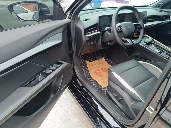 MG Motor 5 Scorpio 2022 2022款 1.5T 豪华版