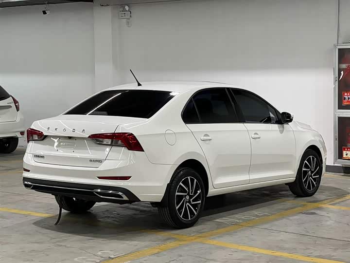 Skoda Rapid 2022 2022款 1.5L 自动舒享版