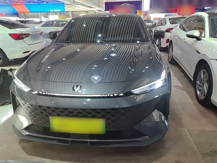 Changan UNI-V Hybrid 2024 2024款 蓝鲸智电iDD 136km 智酷型