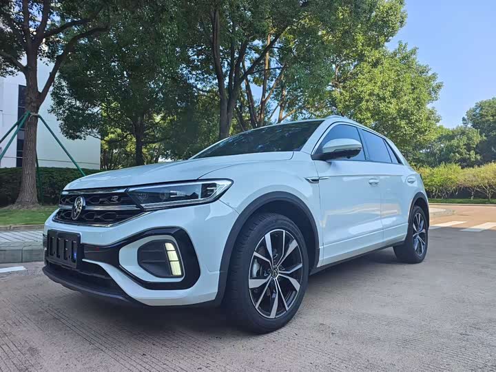 Volkswagen T-Roc 2025 2025款 300TSI DSG两驱辰光版