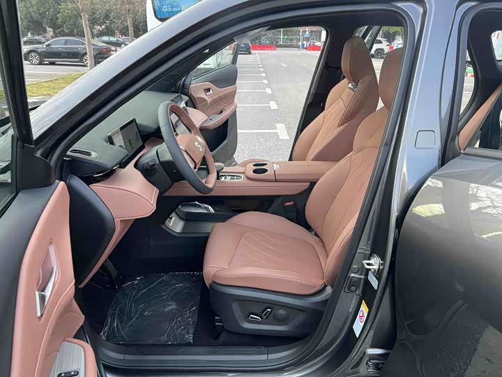 Changan UNI-Z Hybrid 2024 2024款 蓝鲸智电iDD 125km 超越型