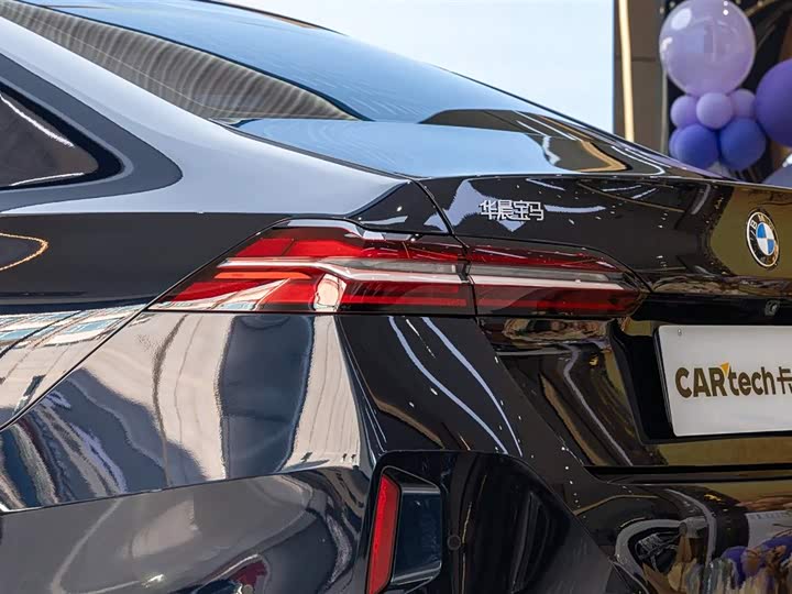 BMW 5 Series 2025 2025款 530Li 领先型 M运动套装