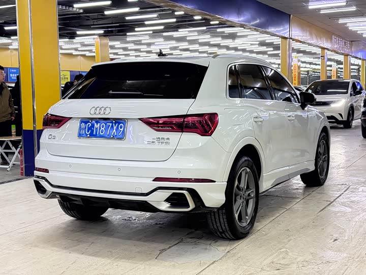 Audi Q3 2024 2024款 35 TFSI 进取动感型