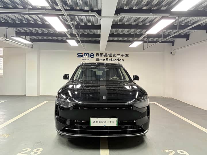 Aito M9 2025 2025款 增程 Ultra版 52kWh 6座版