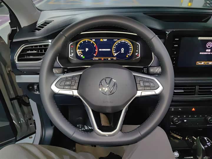 Volkswagen Tharu 2026 2026款 新锐 300TSI 锐享版