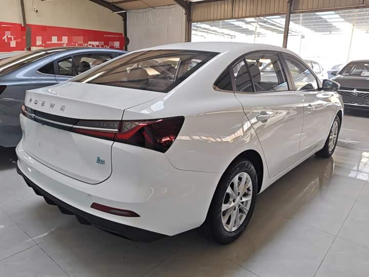 Roewe i5 2026 2026款 1.5L CVT豪华版