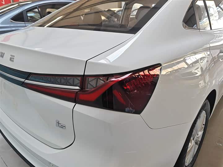 Roewe i5 2026 2026款 1.5L CVT豪华版