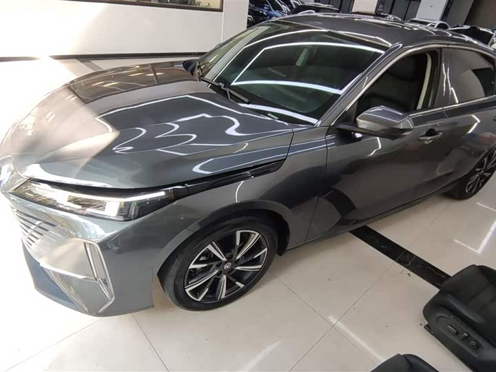 Changan Eado Plus 2025 2025款 蓝鲸 1.5T 500Bar尊贵型