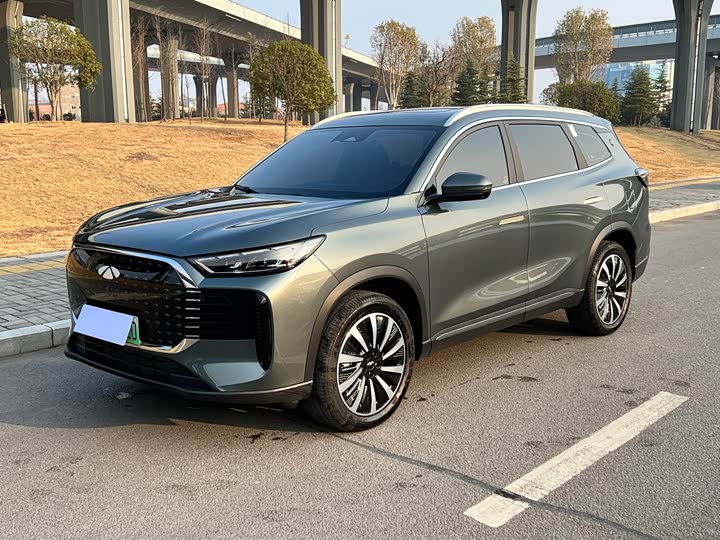 2025 Chery Fulwin T8