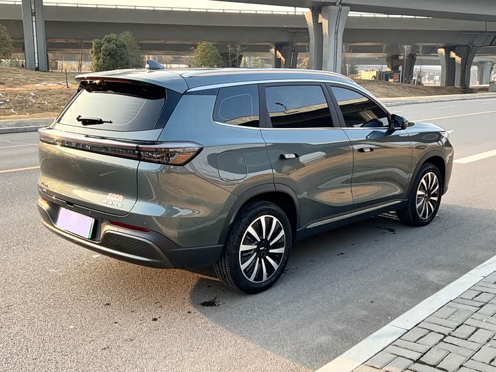 Chery Fulwin T8 2025 2025款 1.5T 130km 尊享版 5座