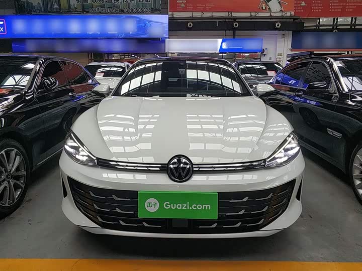 Volkswagen Lamando L 2026 2026款 凌渡L 300TSI 凌动版