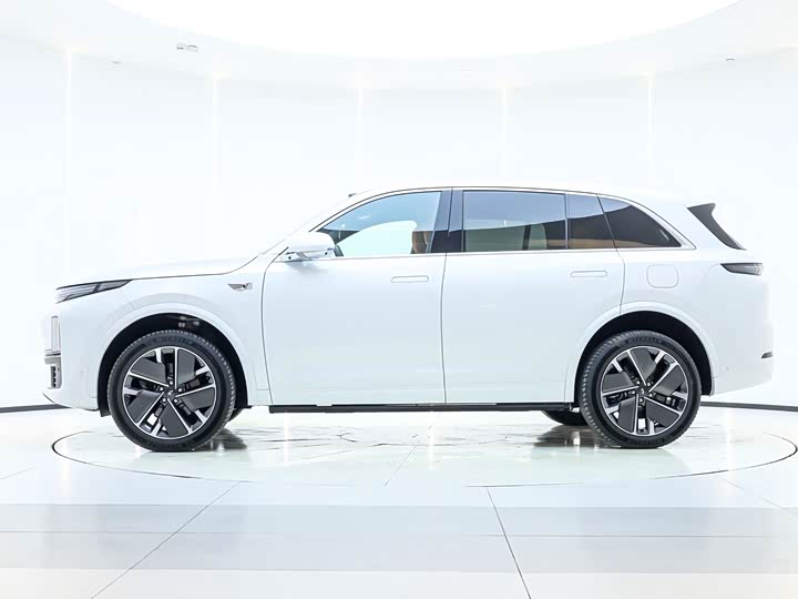 LiXiang L7 2025 2025款 Ultra 智能焕新版