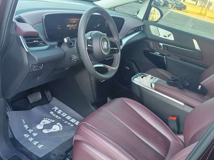 Buick GL8 Century 2025 2025款 2.0T 七座蕴世版