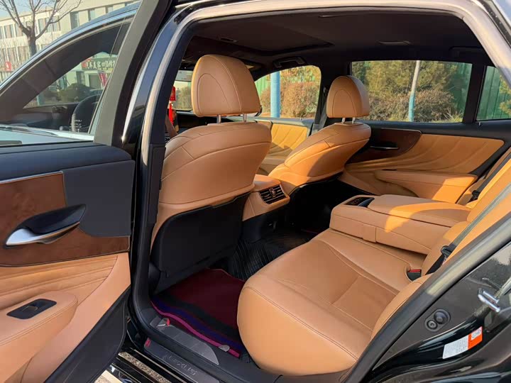 Lexus LS 2021 2021款 500h 卓越版