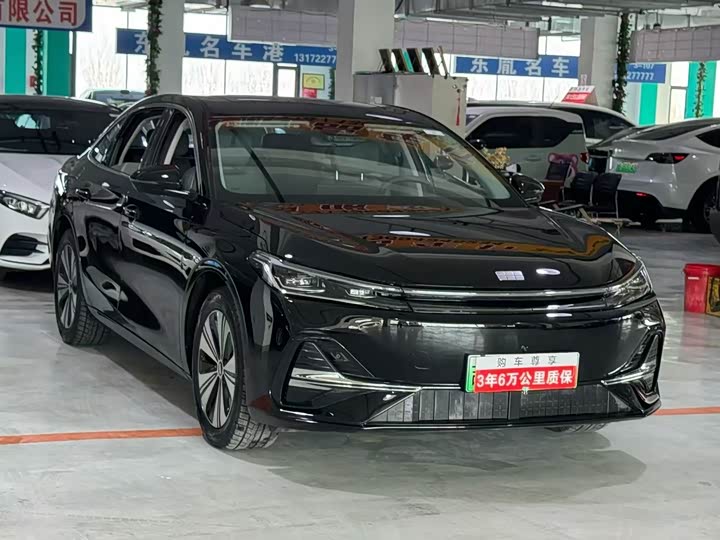 Geely Galaxy A7 2025 2025款 EM-i 150km 尊享版