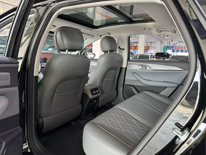 Geely Galaxy A7 2025 2025款 EM-i 150km 尊享版