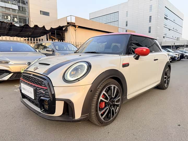 Mini Mini JCW 2022 2022款 2.0T JOHN COOPER WORKS ALL-IN
